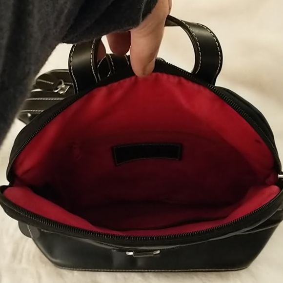 Small Backpack - Picture 7 of 9